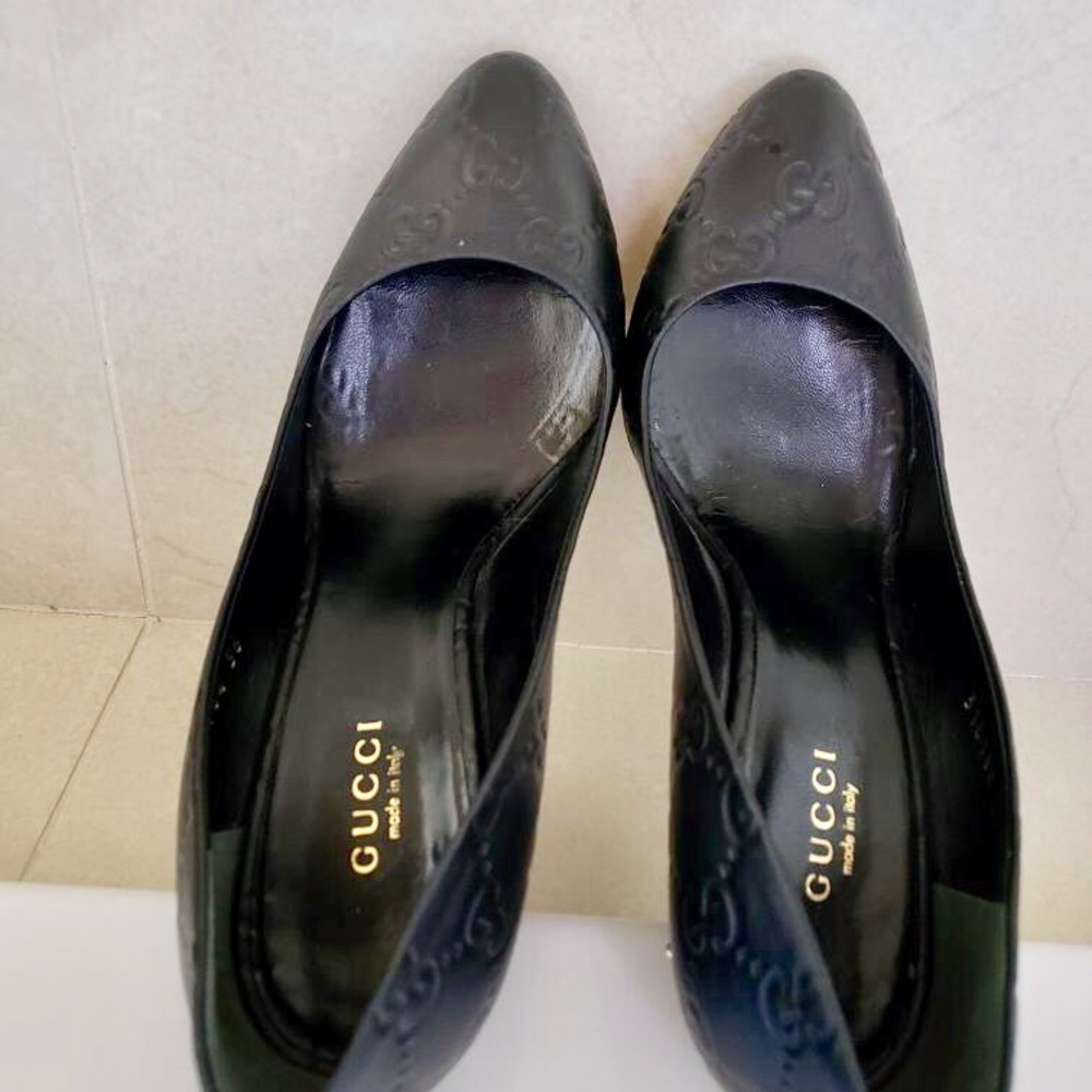 Gucci Heels - Picture 2 of 7